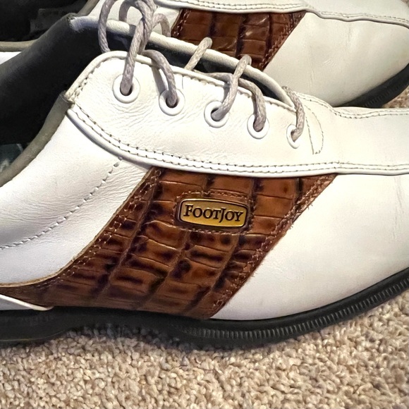 FootJoy Golf Shoes Men’s White/Brown Saddle Size 7 Good Condition - Picture 3 of 12